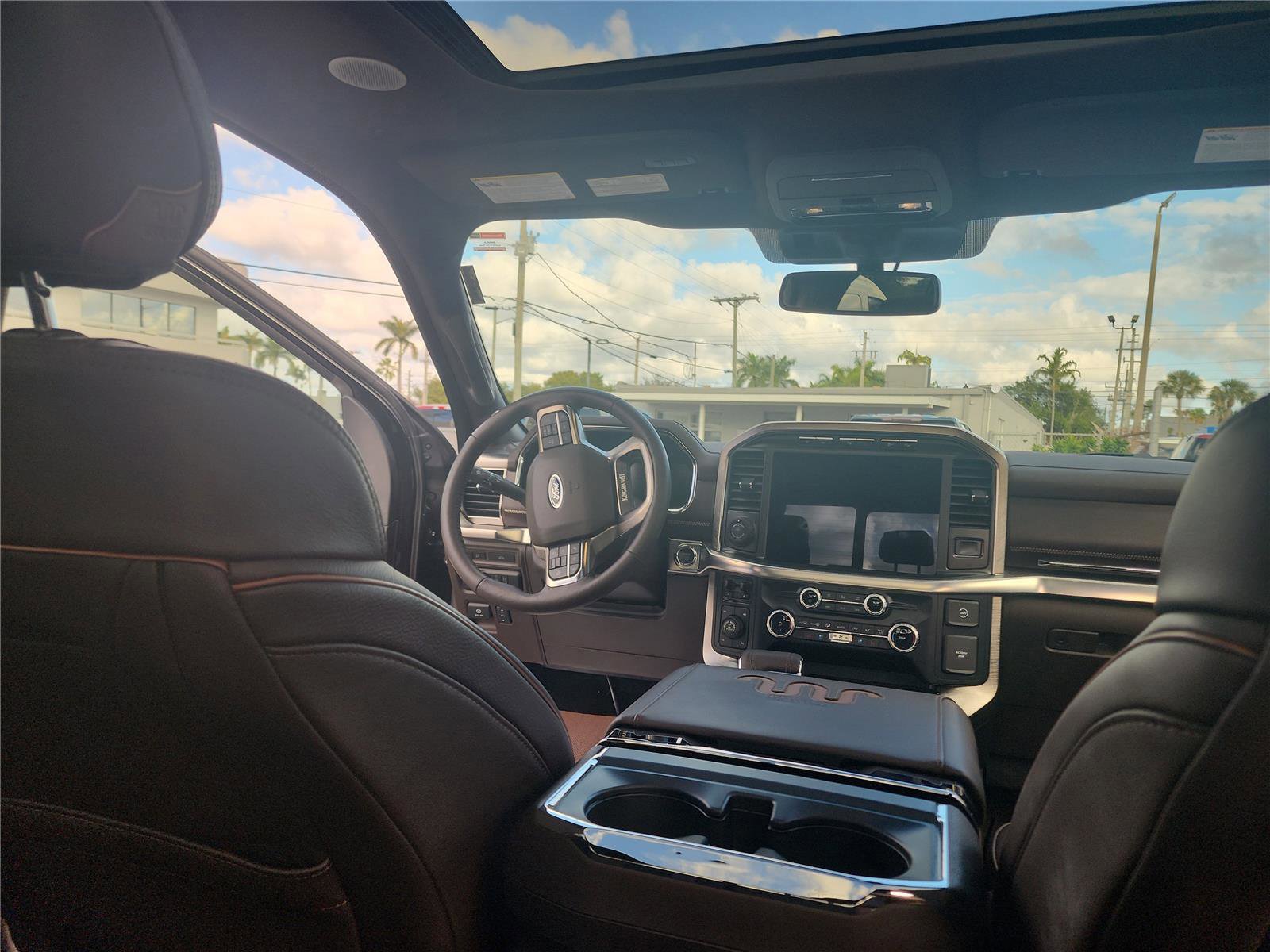 Certified 2023 Ford F150 King Ranch w/ Equipment Group 601A High image 25