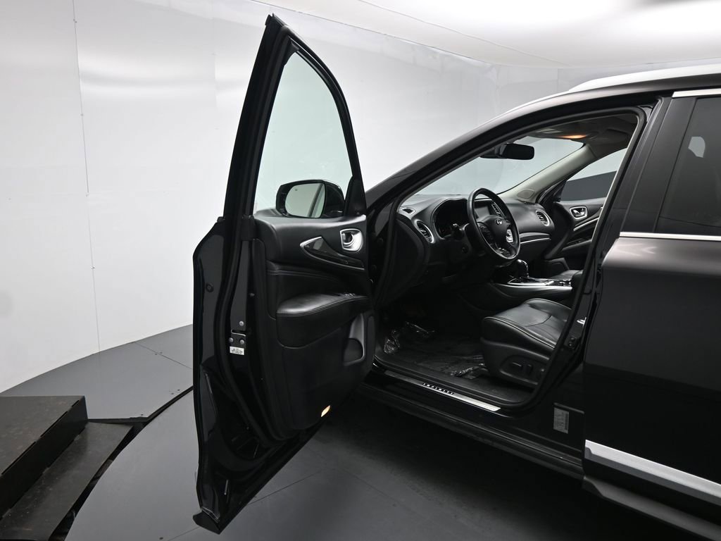 Used 2019 INFINITI QX60 Luxe w/ Essential Package image 9
