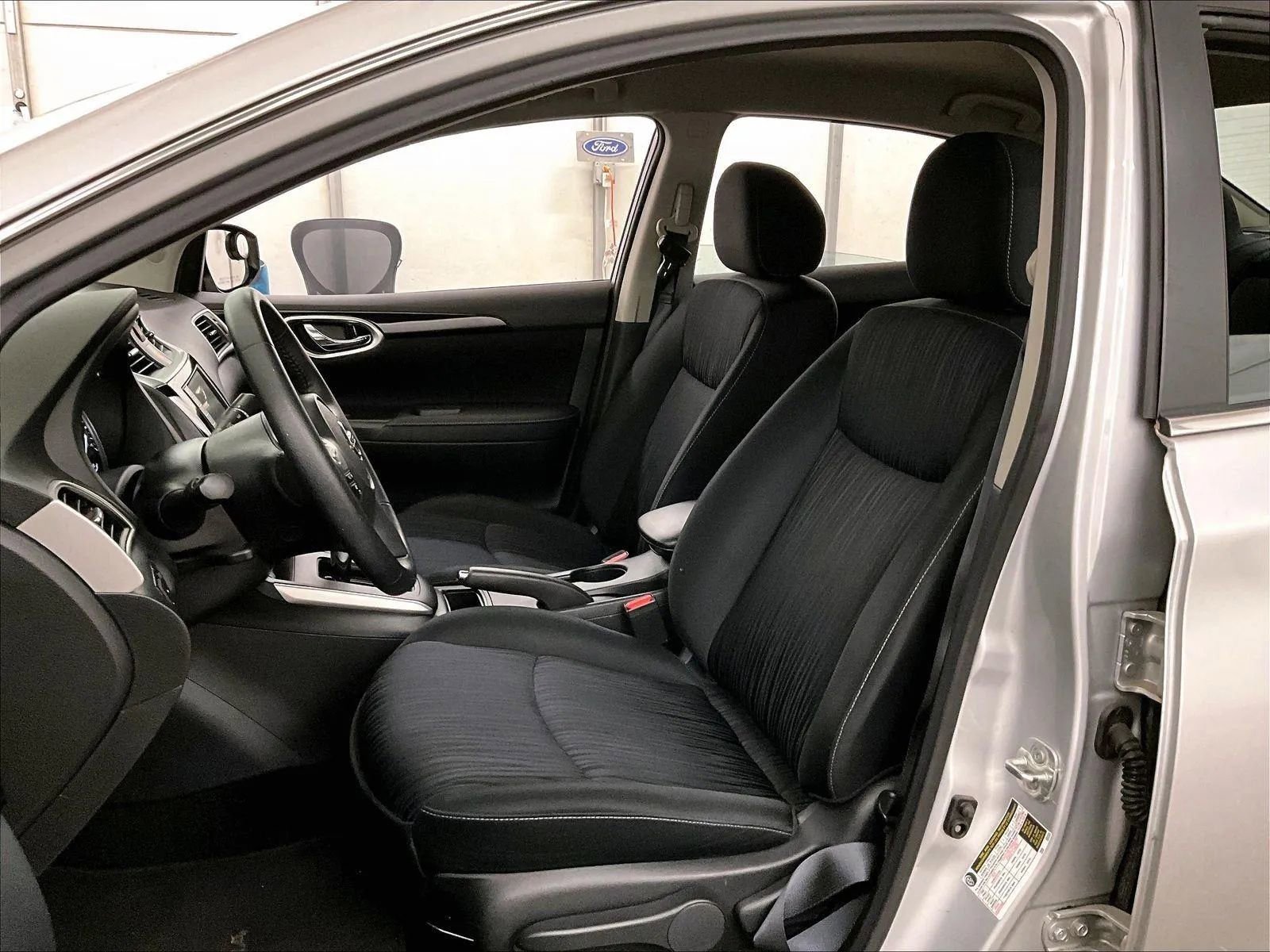 Used 2019 Nissan Sentra SV FWD image 24