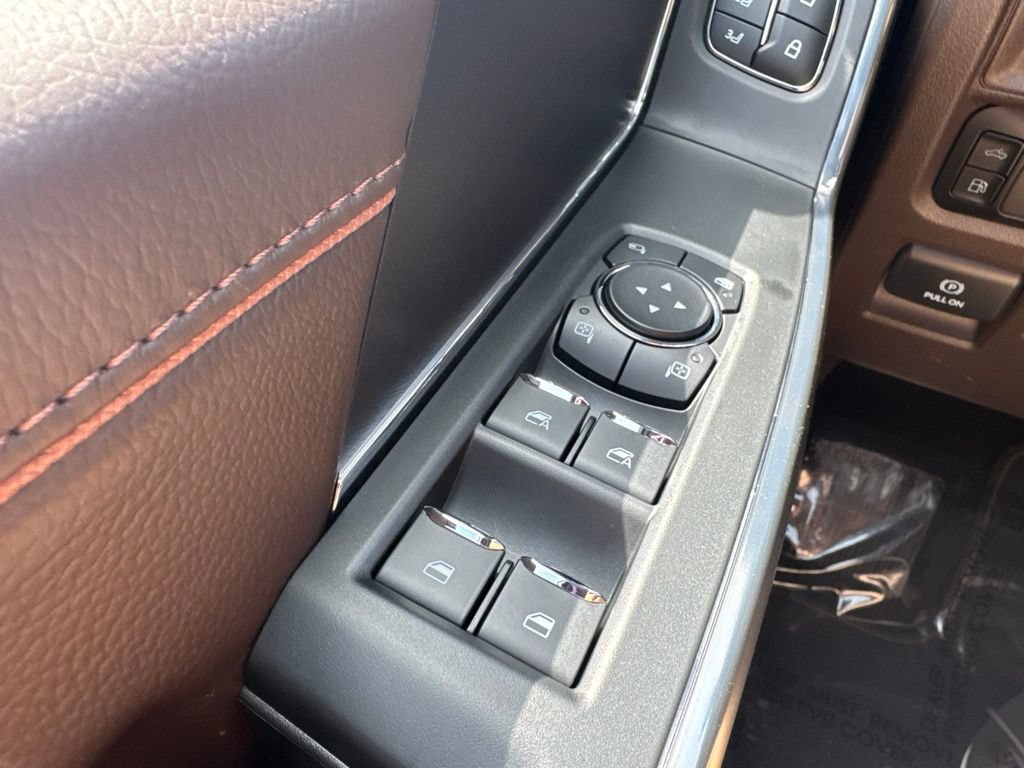 Certified 2025 Ford F150 King Ranch AWD/4WD image 13