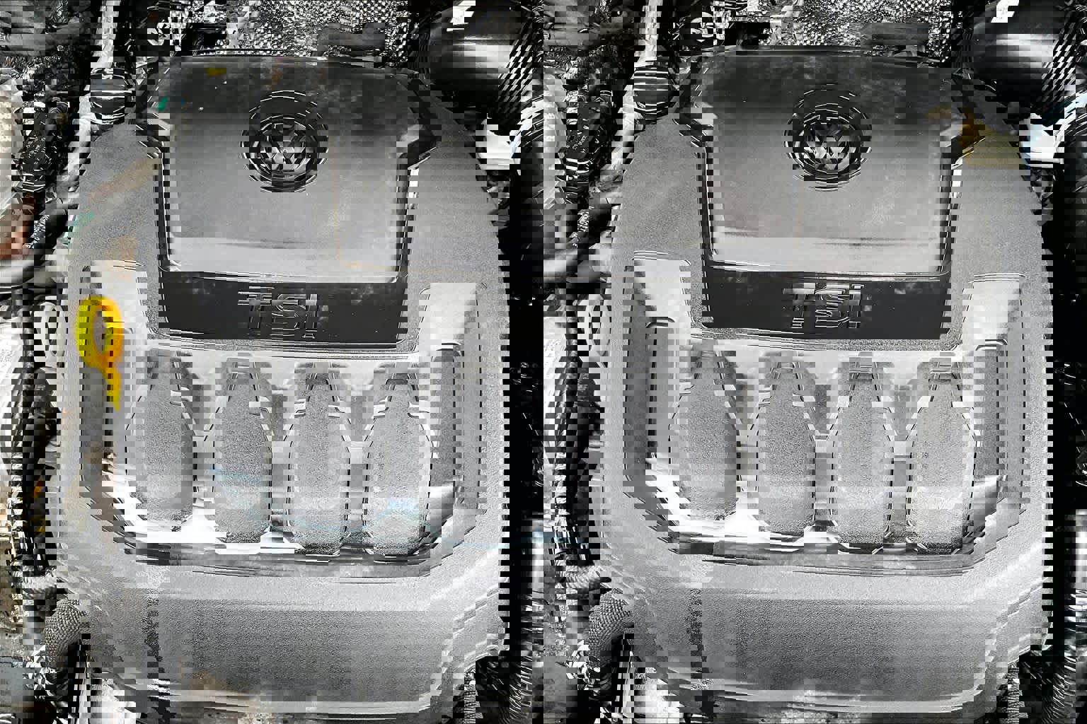 Used 2022 Volkswagen Tiguan SE image 33