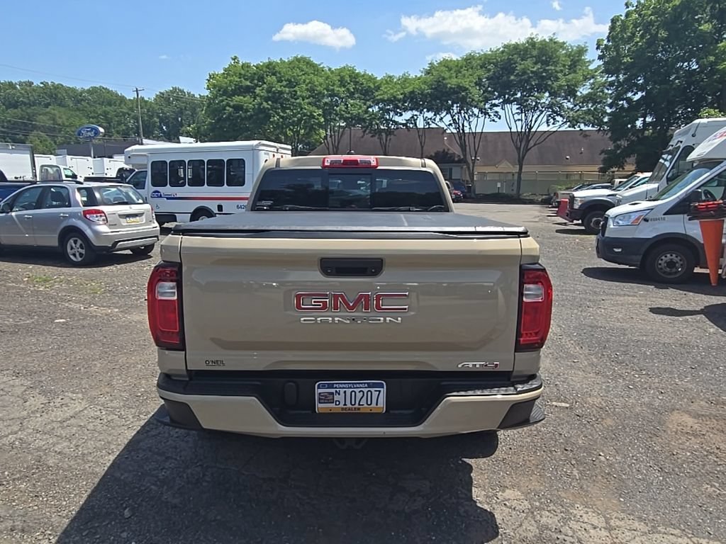 Used 2023 GMC Canyon AT4 AWD/4WD image 5