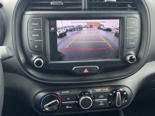 Used 2022 Kia Soul LX FWD image 11