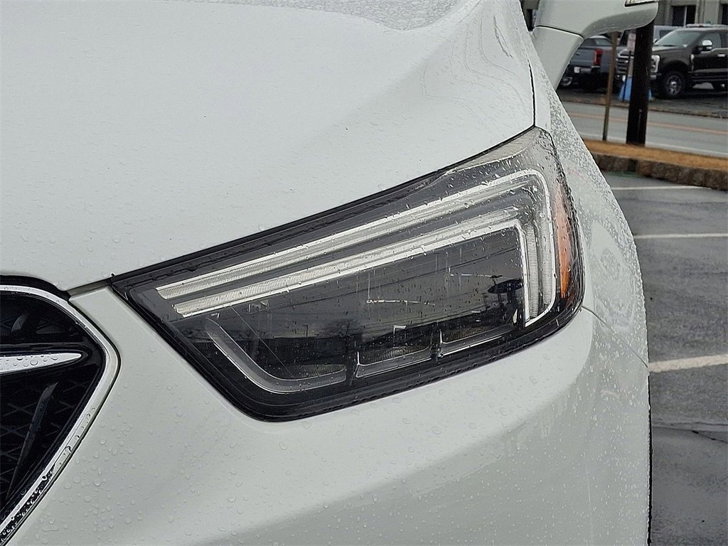 Used 2020 Buick Encore Essence image 29