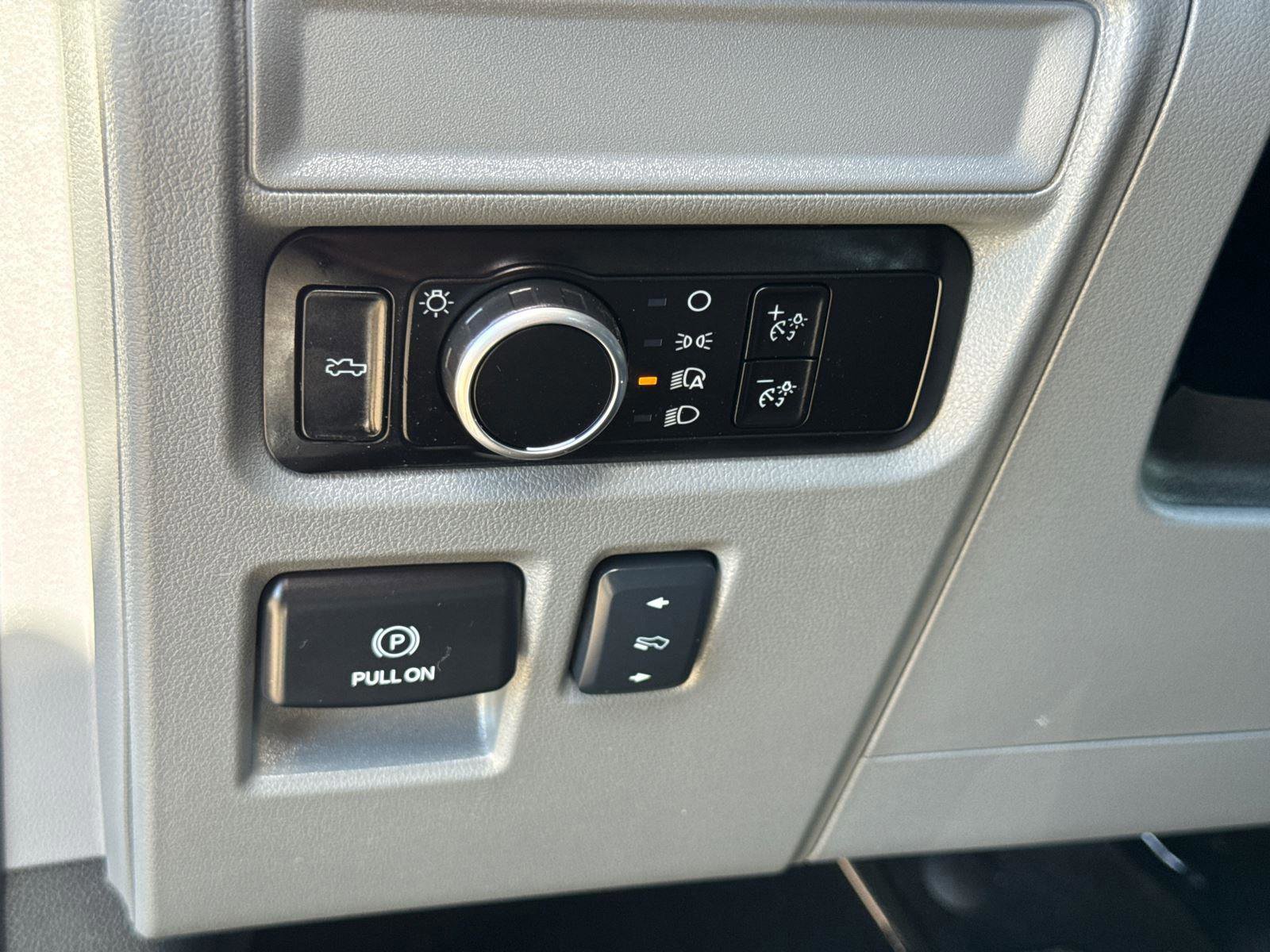 Certified 2025 Ford F150 Lightning XLT image 28