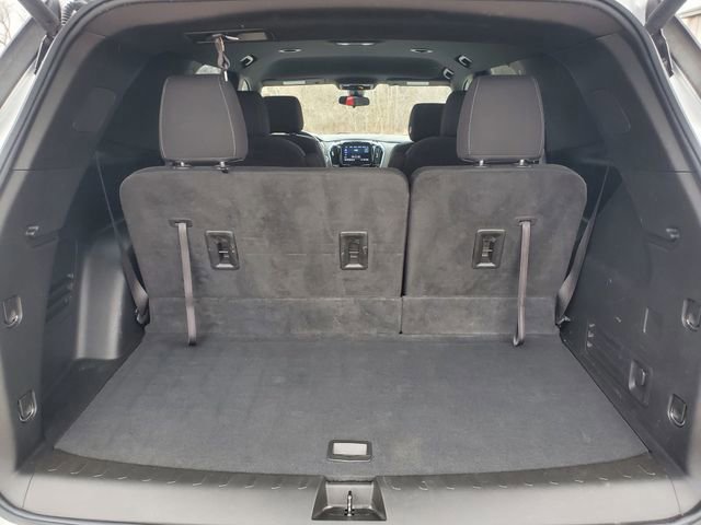 Used 2022 Chevrolet Traverse LT image 30
