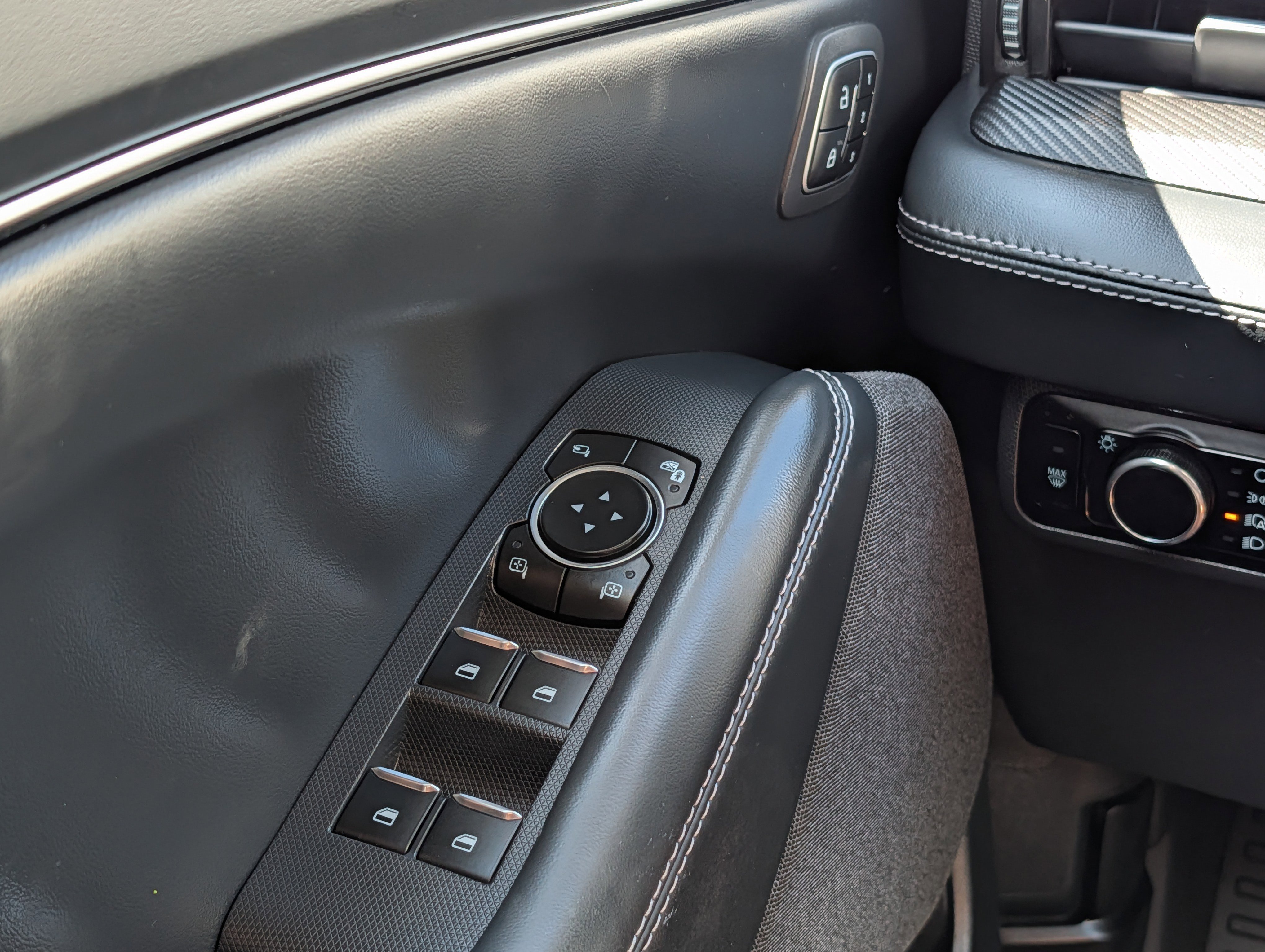 Certified 2025 Ford Mustang Mach-E Premium RWD image 23