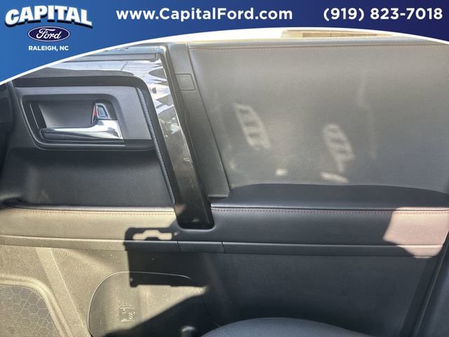 Used 2024 Toyota 4Runner TRD Off-Road Premium image 27
