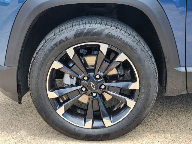 Used 2025 Chevrolet Equinox RS w/ Convenience Package III FWD image 9