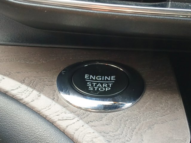 Certified 2023 Ford Explorer Platinum w/ Technology Package image 19