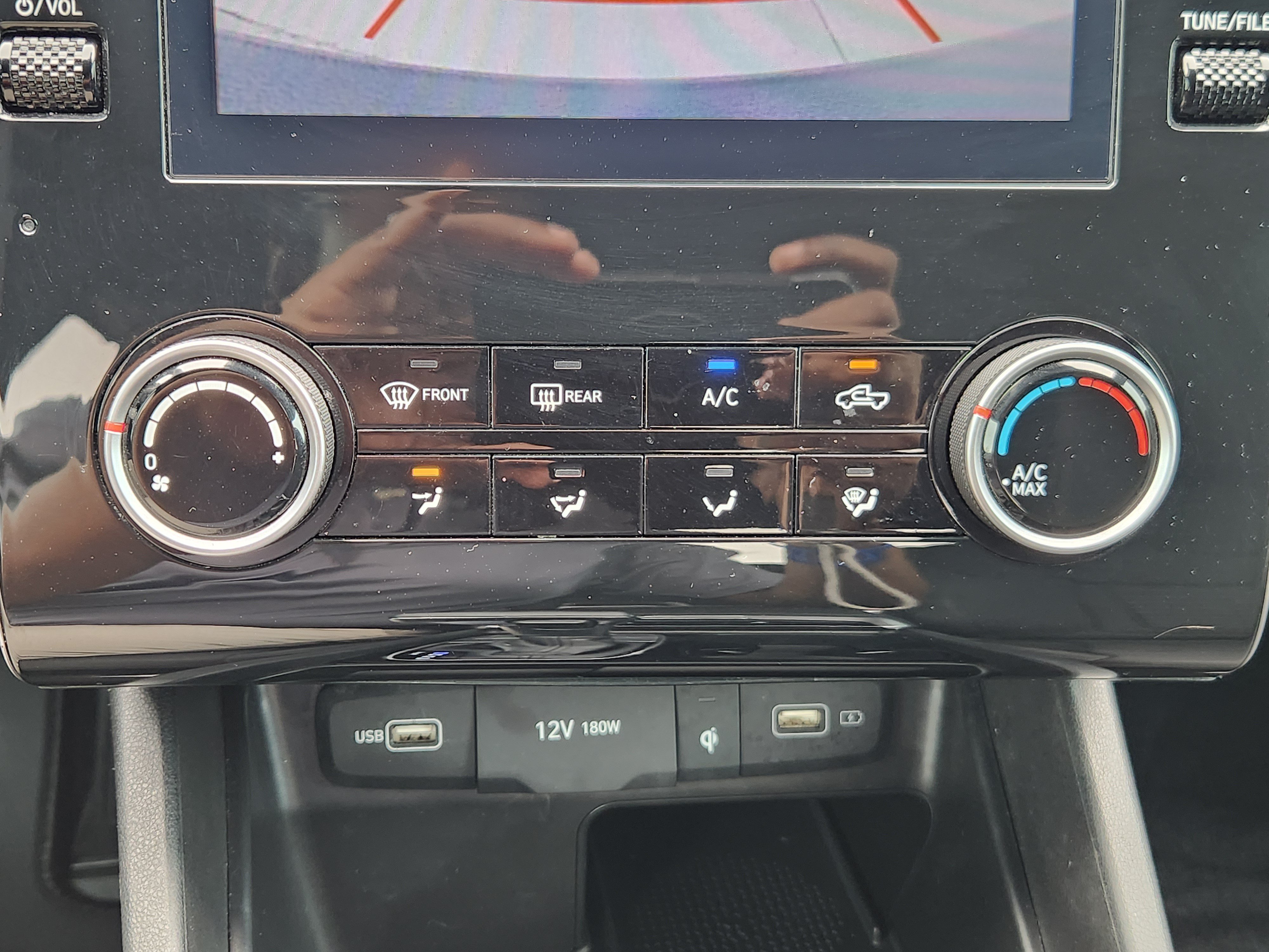 Used 2023 Hyundai Santa Cruz Night AWD/4WD image 14