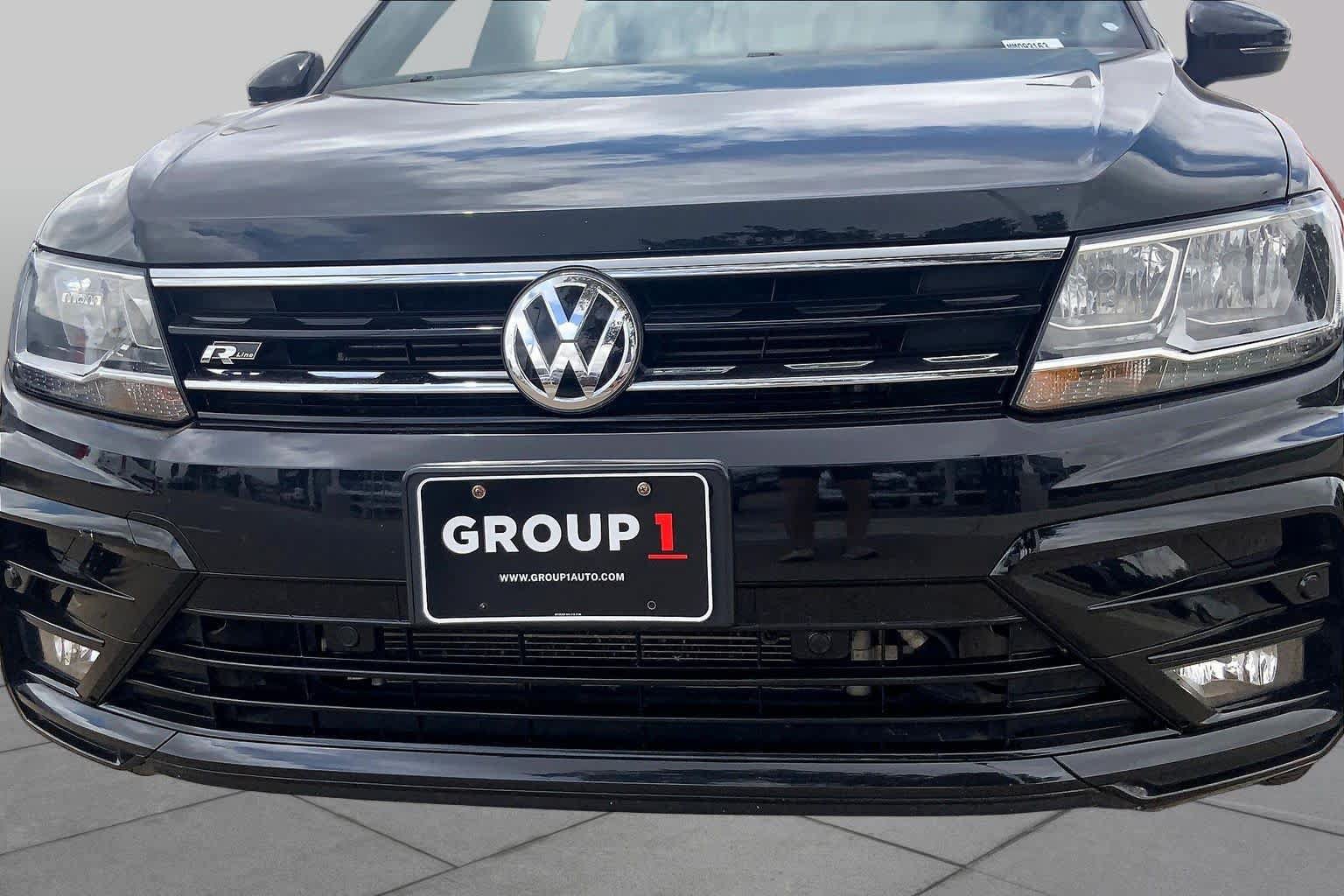 Used 2021 Volkswagen Tiguan SE R-Line FWD image 30
