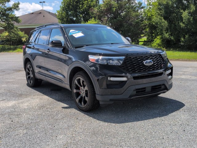 Certified 2023 Ford Explorer ST w/ Equipment Group 401A AWD/4WD image 2