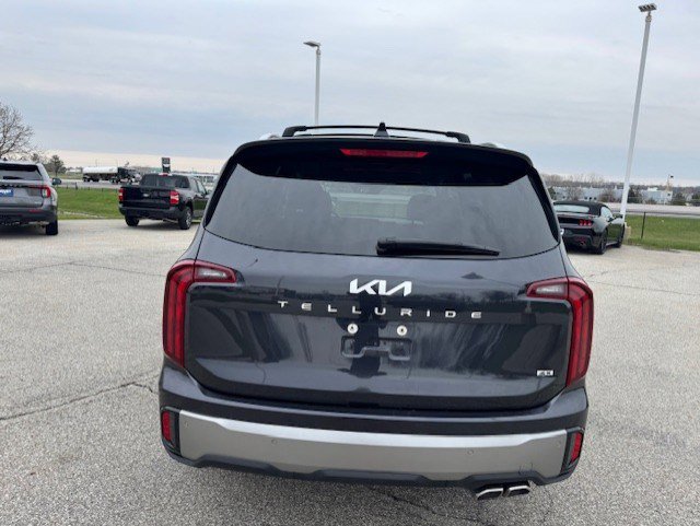 Used 2025 Kia Telluride S AWD/4WD image 8