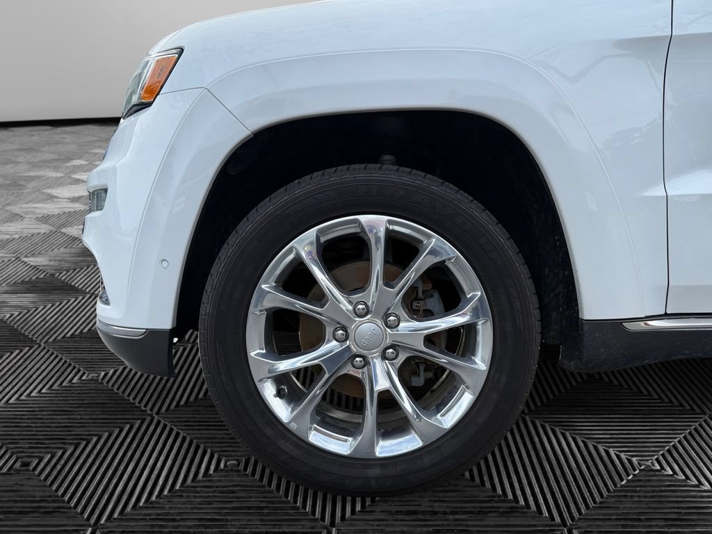 Used 2020 Jeep Grand Cherokee Summit AWD/4WD image 14