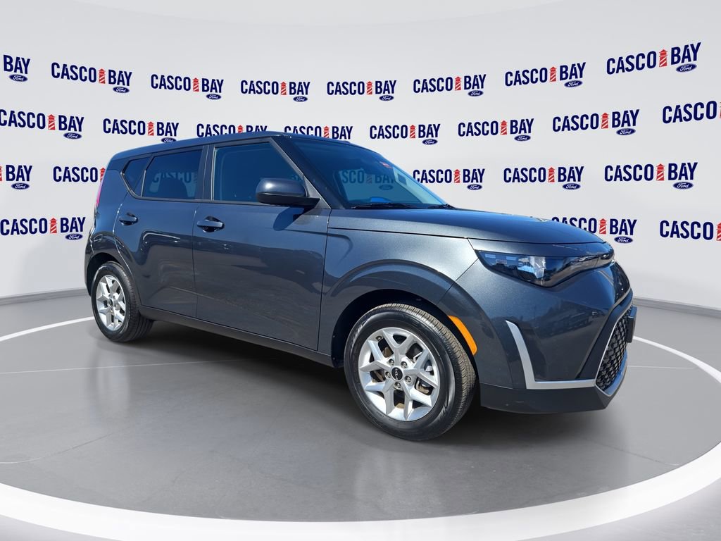 Used 2025 Kia Soul LX w/ LX Technology Package