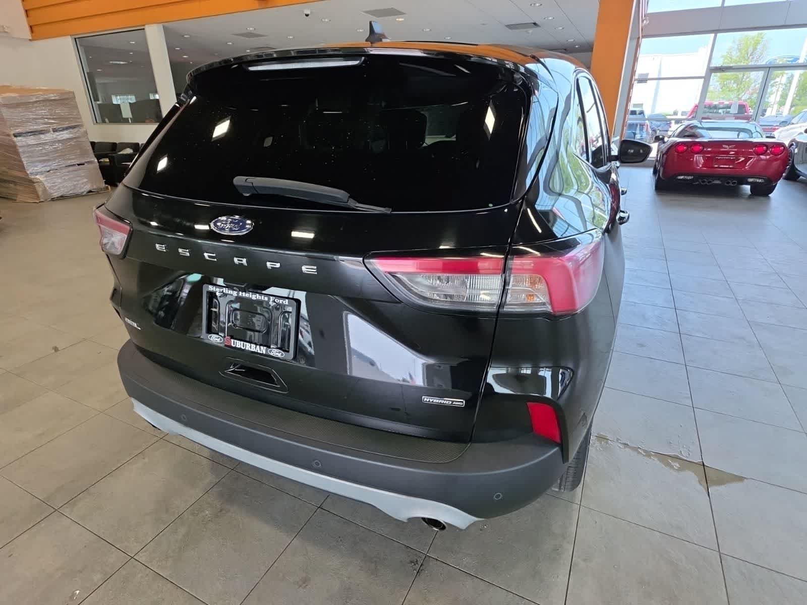 Certified 2022 Ford Escape SEL AWD/4WD image 10