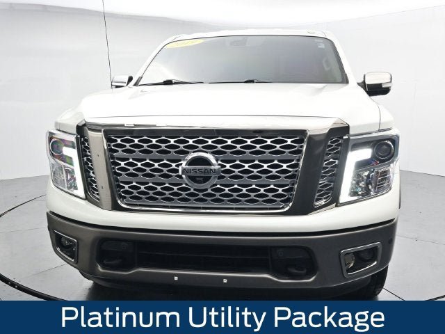Used 2019 Nissan Titan Platinum Reserve w/ Platinum Utility Package AWD/4WD image 8