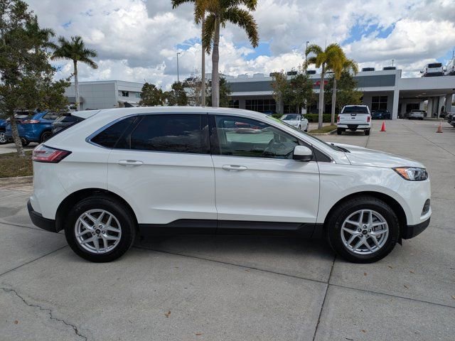 Certified 2024 Ford Edge SEL w/ Convenience Package image 5