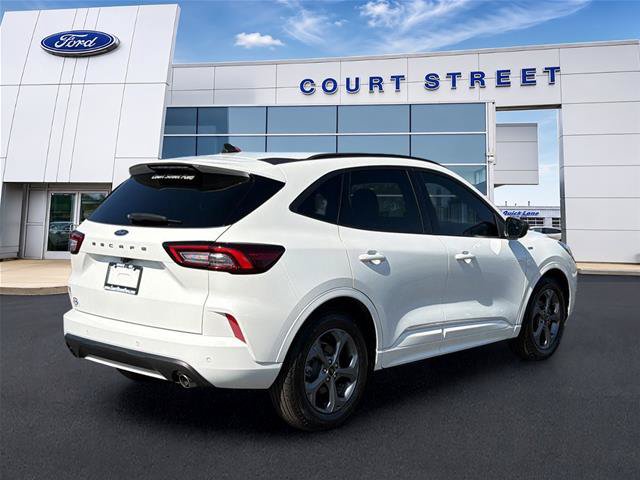 Certified 2024 Ford Escape ST-Line w/ Tech Pack #1 FWD image 5
