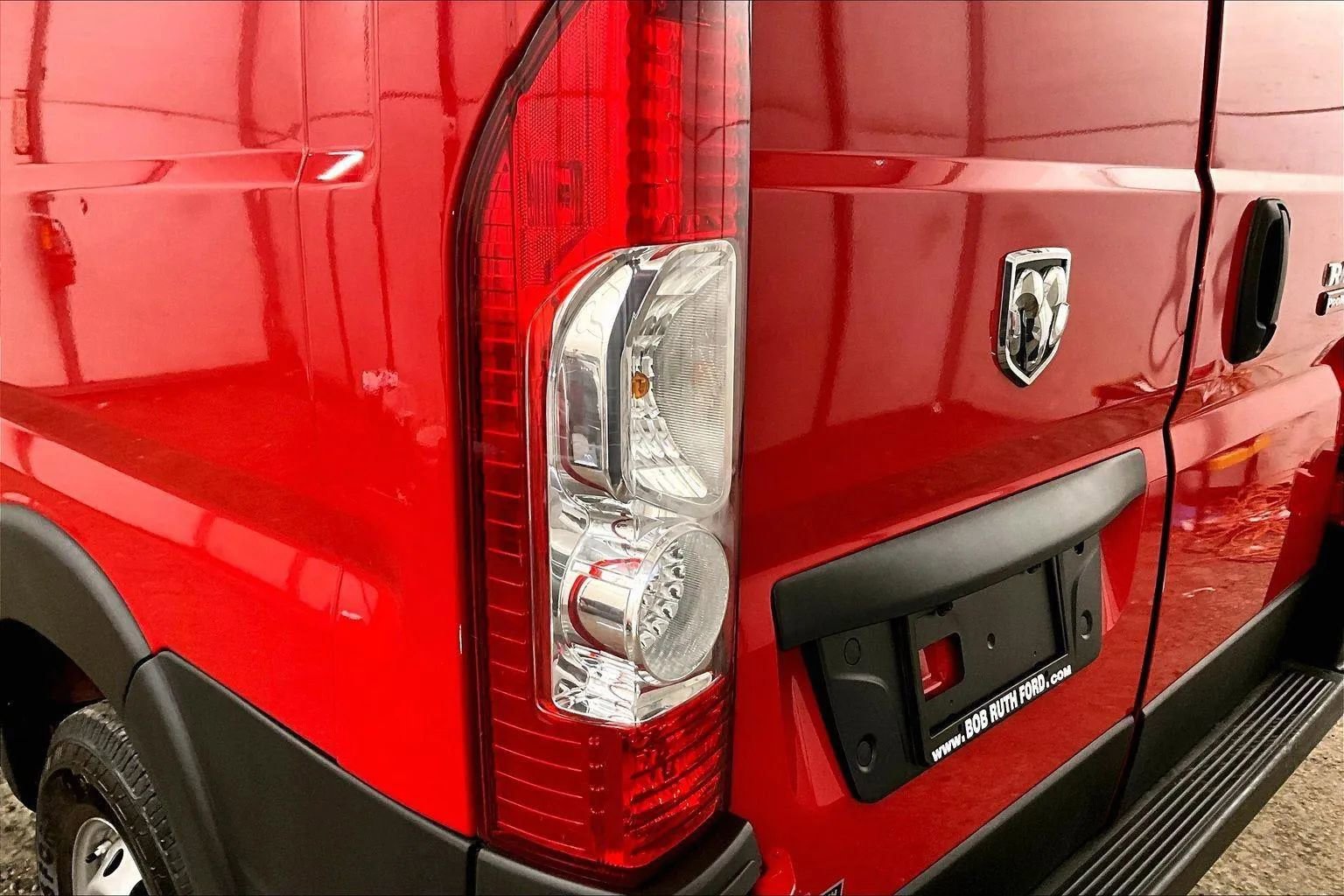 Used 2022 RAM ProMaster 2500 w/ Lane Management Group image 26