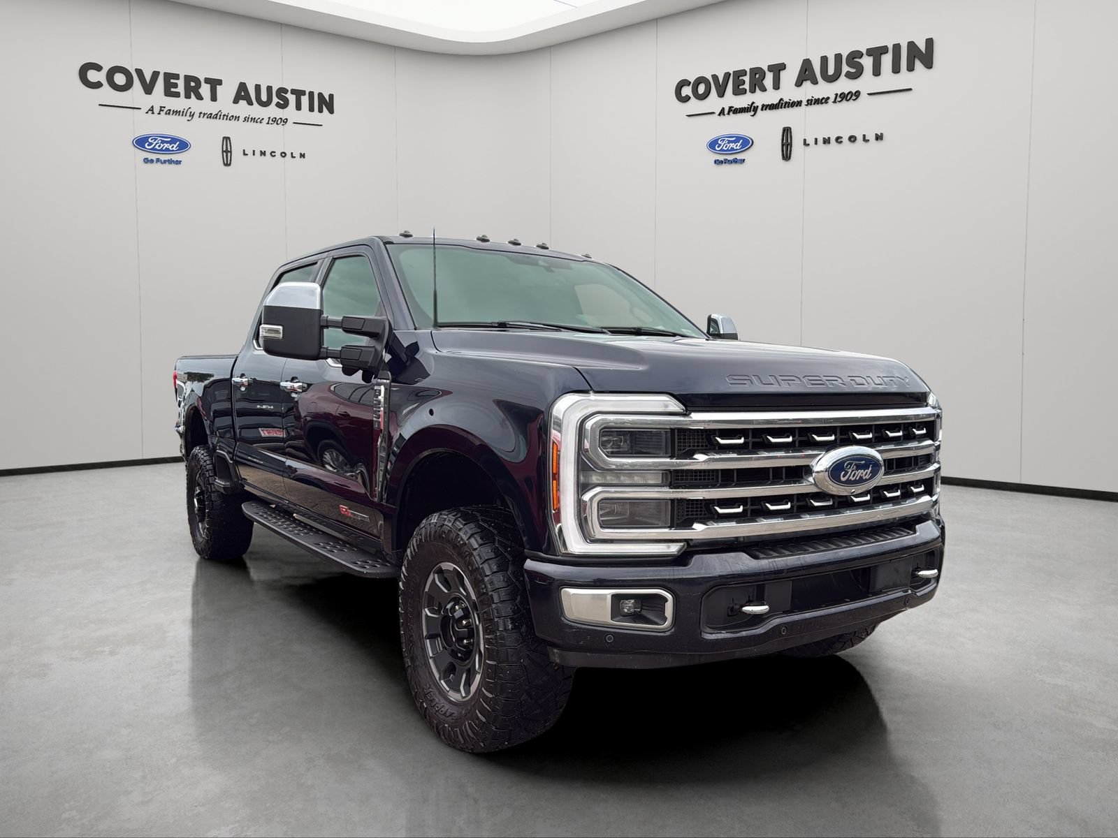 Certified 2024 Ford F250 Platinum w/ Tremor Off-Road Package AWD/4WD image 8
