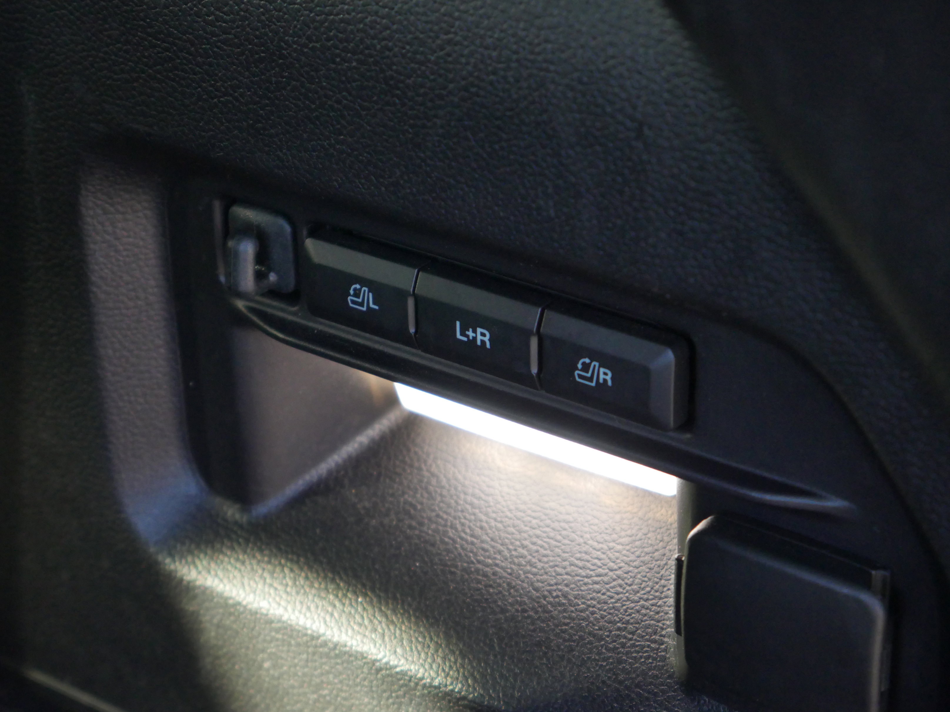 Certified 2022 Ford Explorer ST w/ Equipment Group 401A image 24