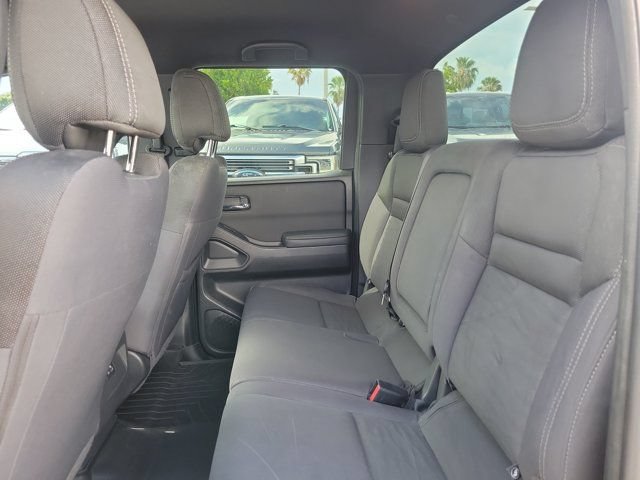 Used 2023 Nissan Frontier SV w/ Midnight Edition Package RWD image 19