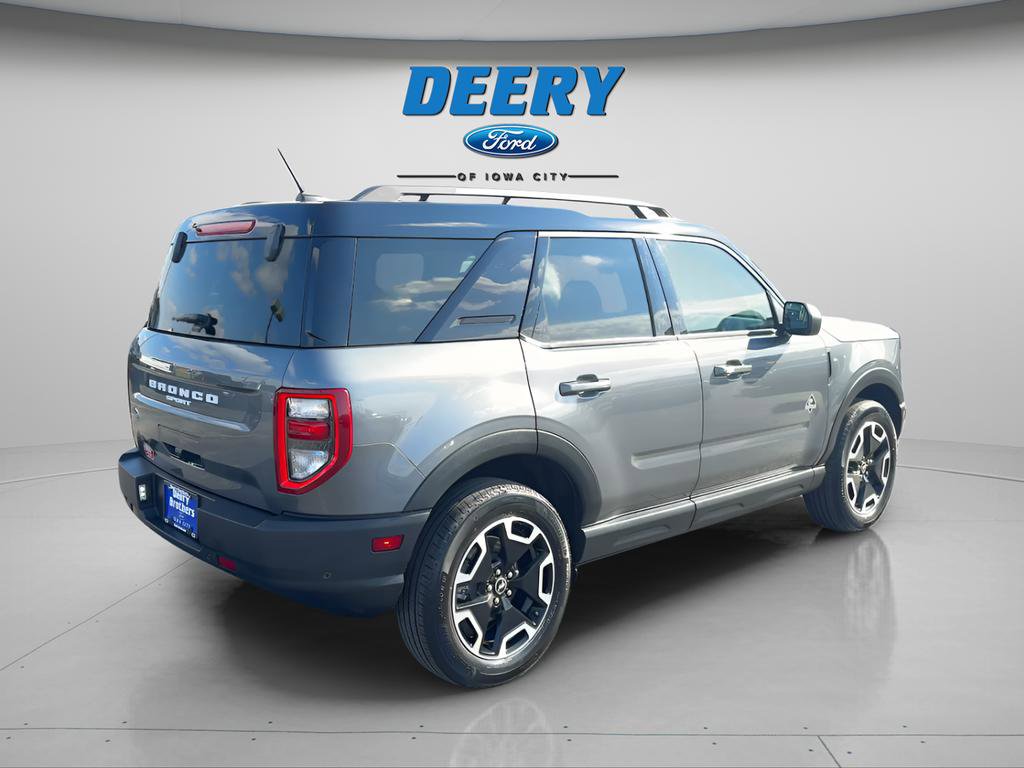 Certified 2024 Ford Bronco Sport Outer Banks w/ Tech Package AWD/4WD image 5