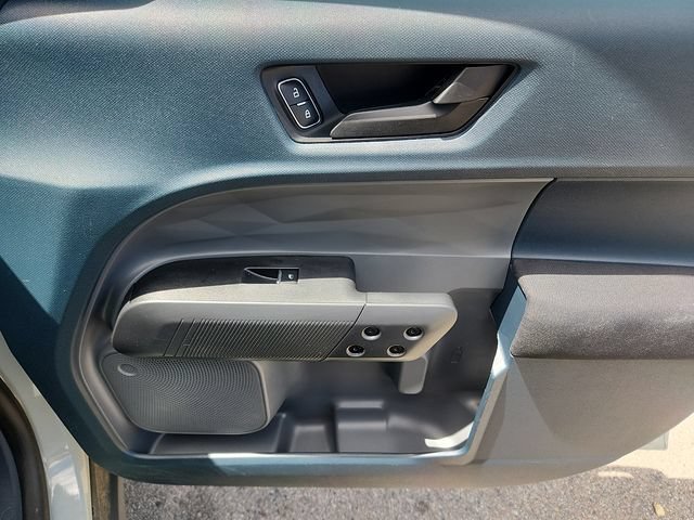 Certified 2022 Ford Maverick XL FWD image 33