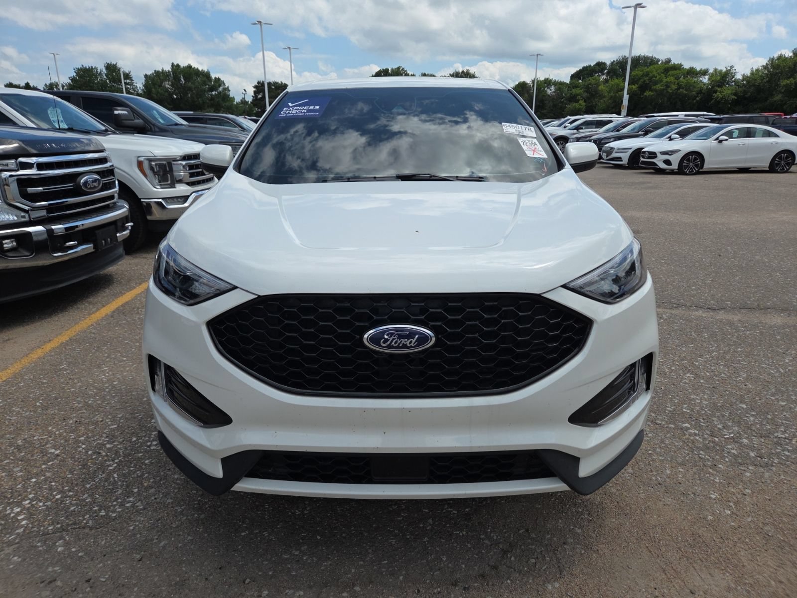 Certified 2024 Ford Edge ST-Line AWD/4WD image 7