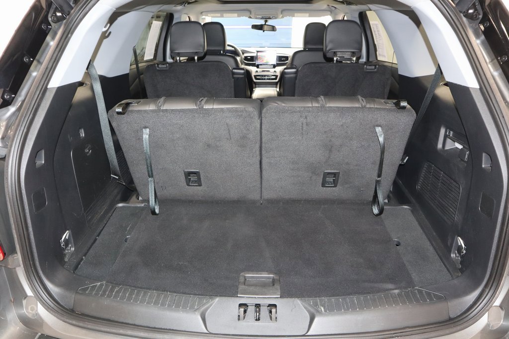 Certified 2023 Ford Explorer XLT w/ Equipment Group 202A image 18