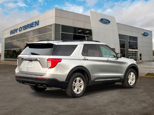 Certified 2024 Ford Explorer XLT AWD/4WD image 5