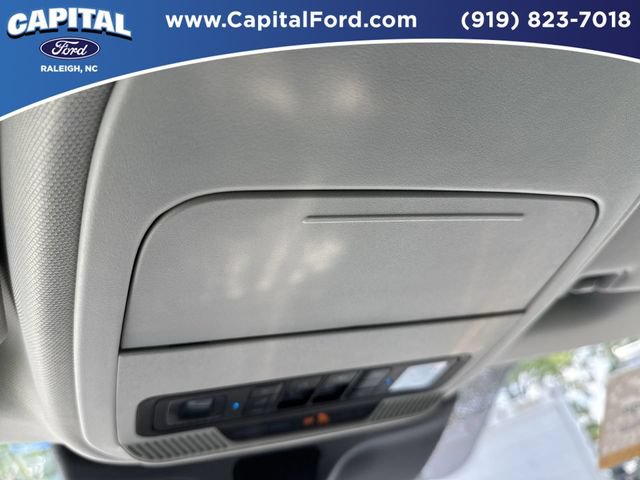 Certified 2025 Ford Expedition Max Platinum w/ Driver's Package AWD/4WD image 33