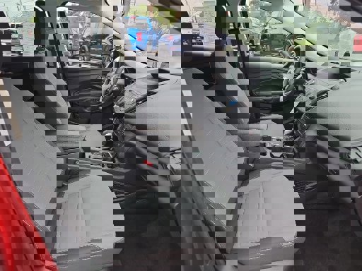 Certified 2019 Ford Escape S image 15