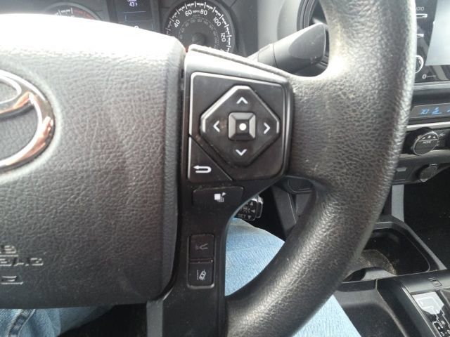 Used 2022 Toyota Tacoma SR image 32