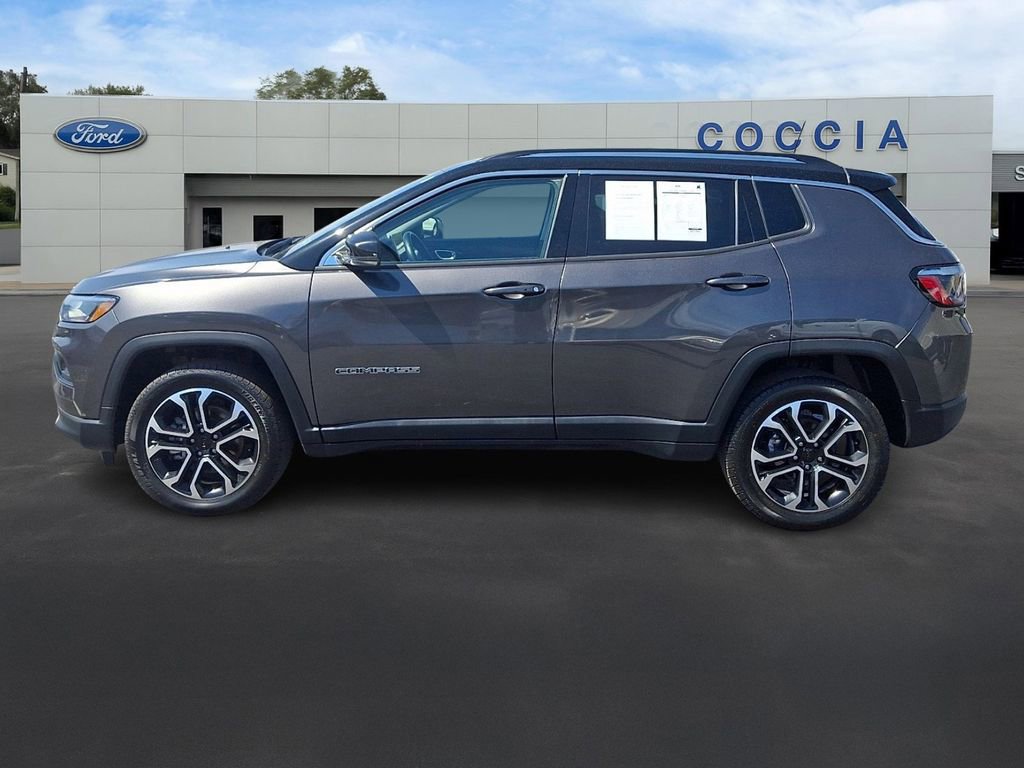 Used 2022 Jeep Compass Limited AWD/4WD image 2