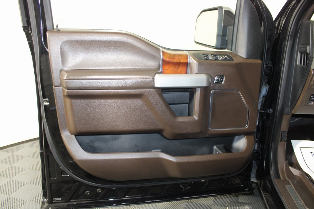 Certified 2019 Ford F150 King Ranch w/ Equipment Group 601A Luxury image 20