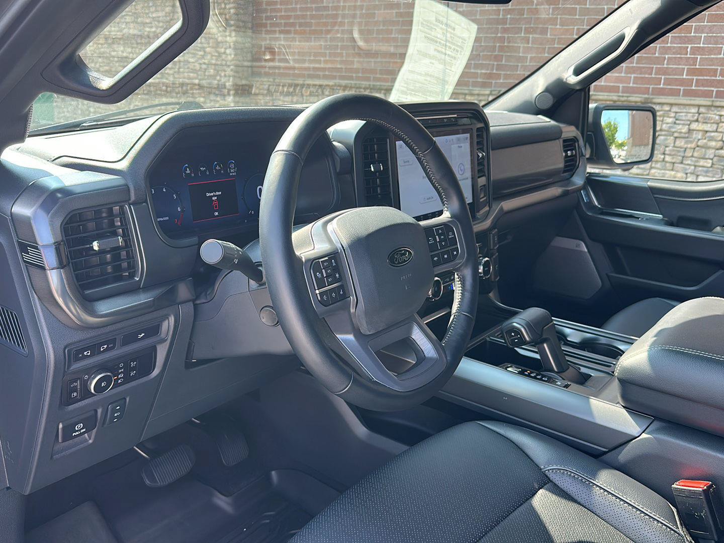Certified 2024 Ford F150 Lariat w/ FX4 Off-Road Package AWD/4WD image 11
