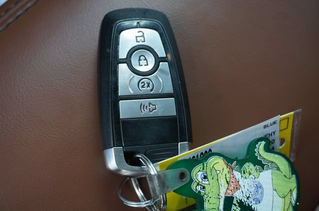 Certified 2024 Ford Maverick Lariat FWD image 30