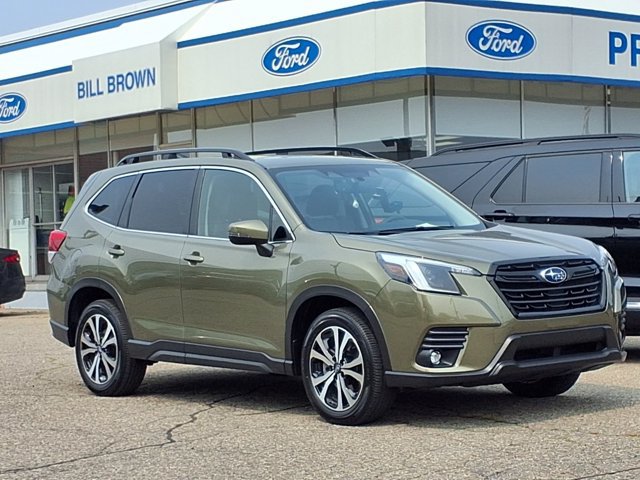 Used 2024 Subaru Forester Limited AWD/4WD image 1