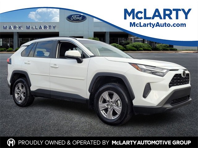 Used 2025 Toyota RAV4 XLE video 1