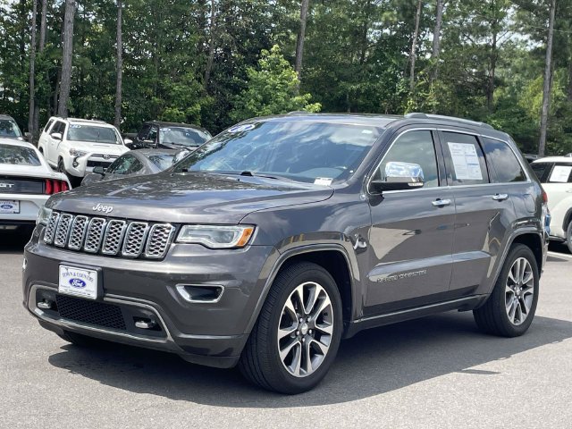 Used 2018 Jeep Grand Cherokee Overland AWD/4WD image 37