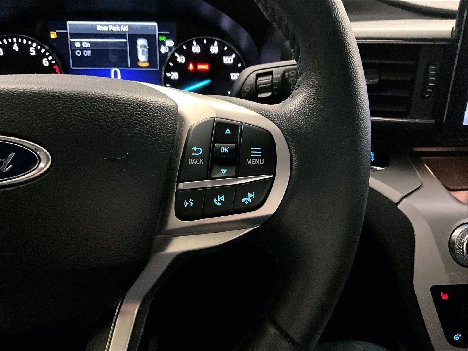 Certified 2024 Ford Explorer XLT w/ Equipment Group 202A image 18