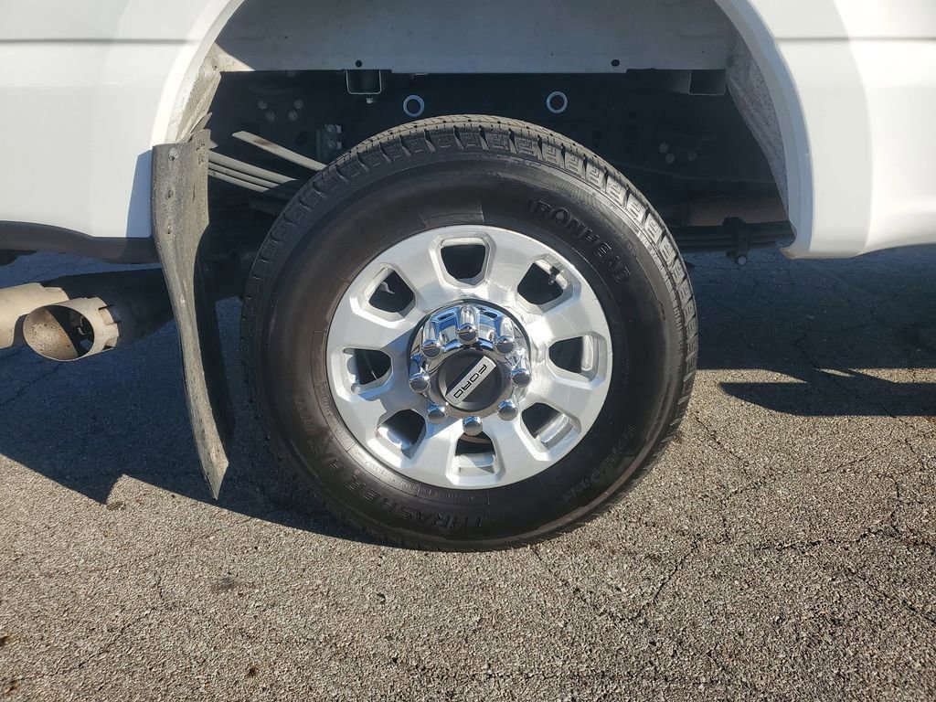 Certified 2024 Ford F350 XLT image 6