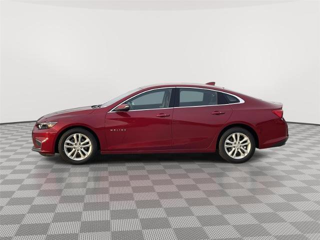 Used 2018 Chevrolet Malibu LT w/ Leather Package image 2