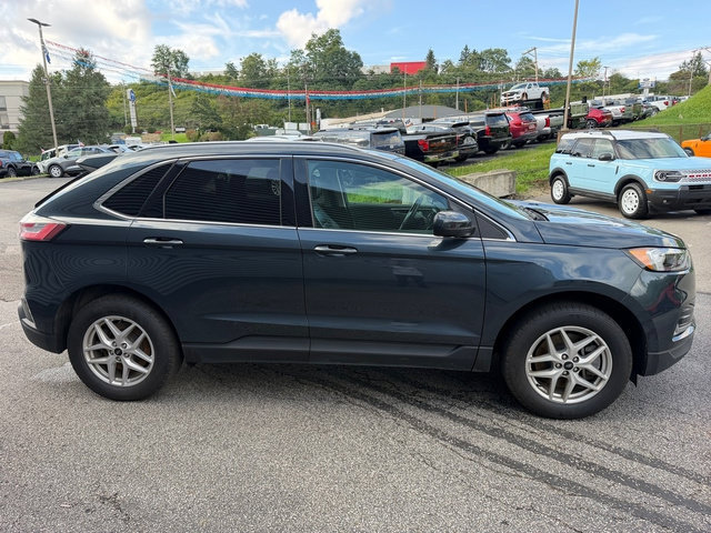 Certified 2024 Ford Edge SEL w/ Convenience Package AWD/4WD image 9