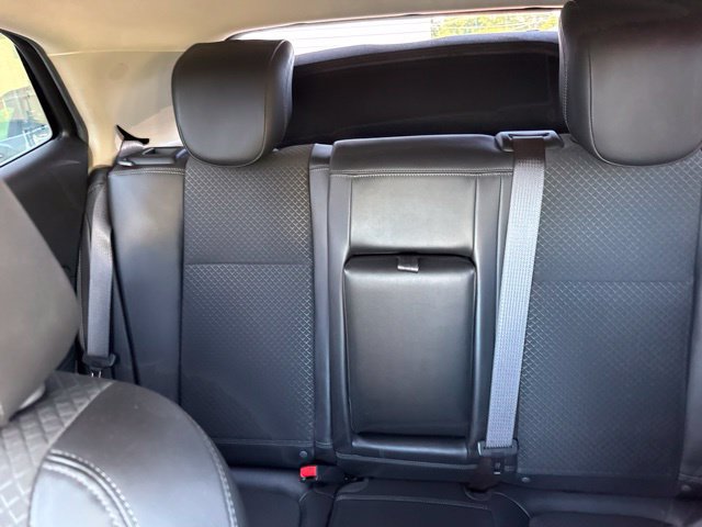 Used 2019 Buick Encore Sport Touring AWD/4WD image 27