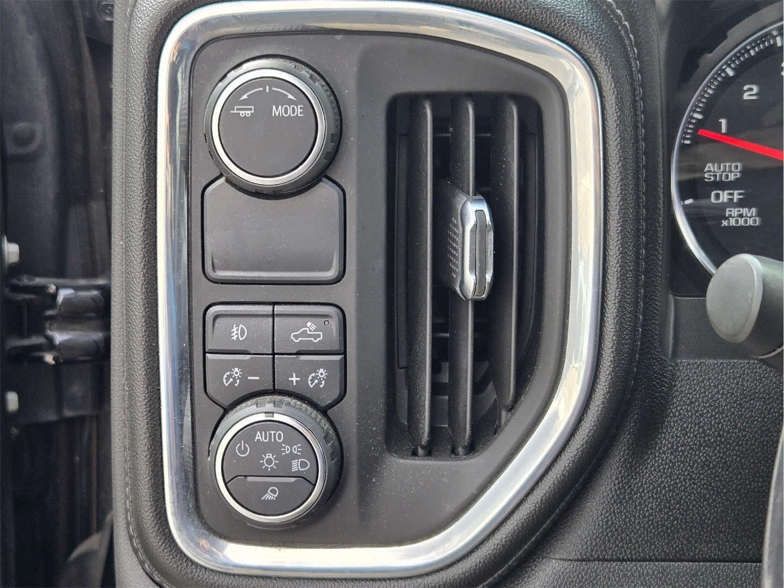 Used 2021 Chevrolet Silverado 1500 LTZ RWD image 21