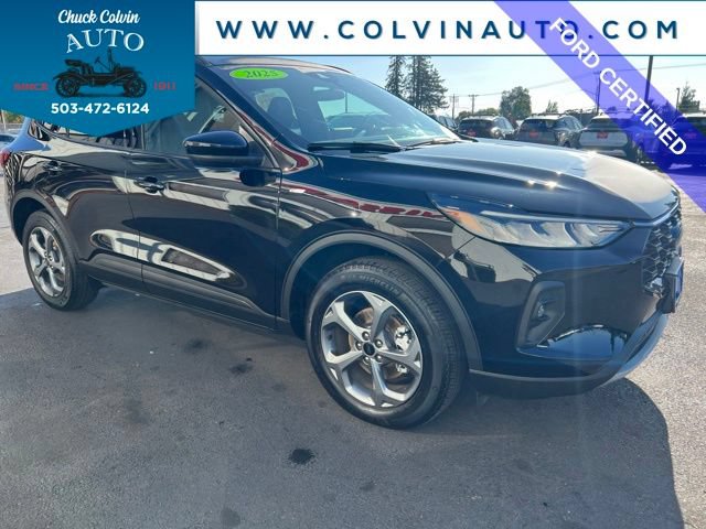 Certified 2025 Ford Escape ST-Line Select AWD/4WD image 5